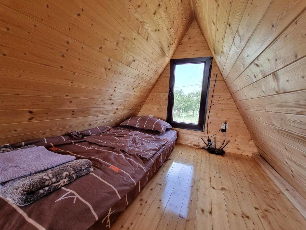 Cottage in Udabno Esterno foto